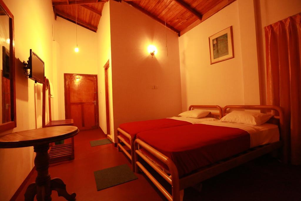 Tea Garden Holiday Inn Ella Phòng bức ảnh