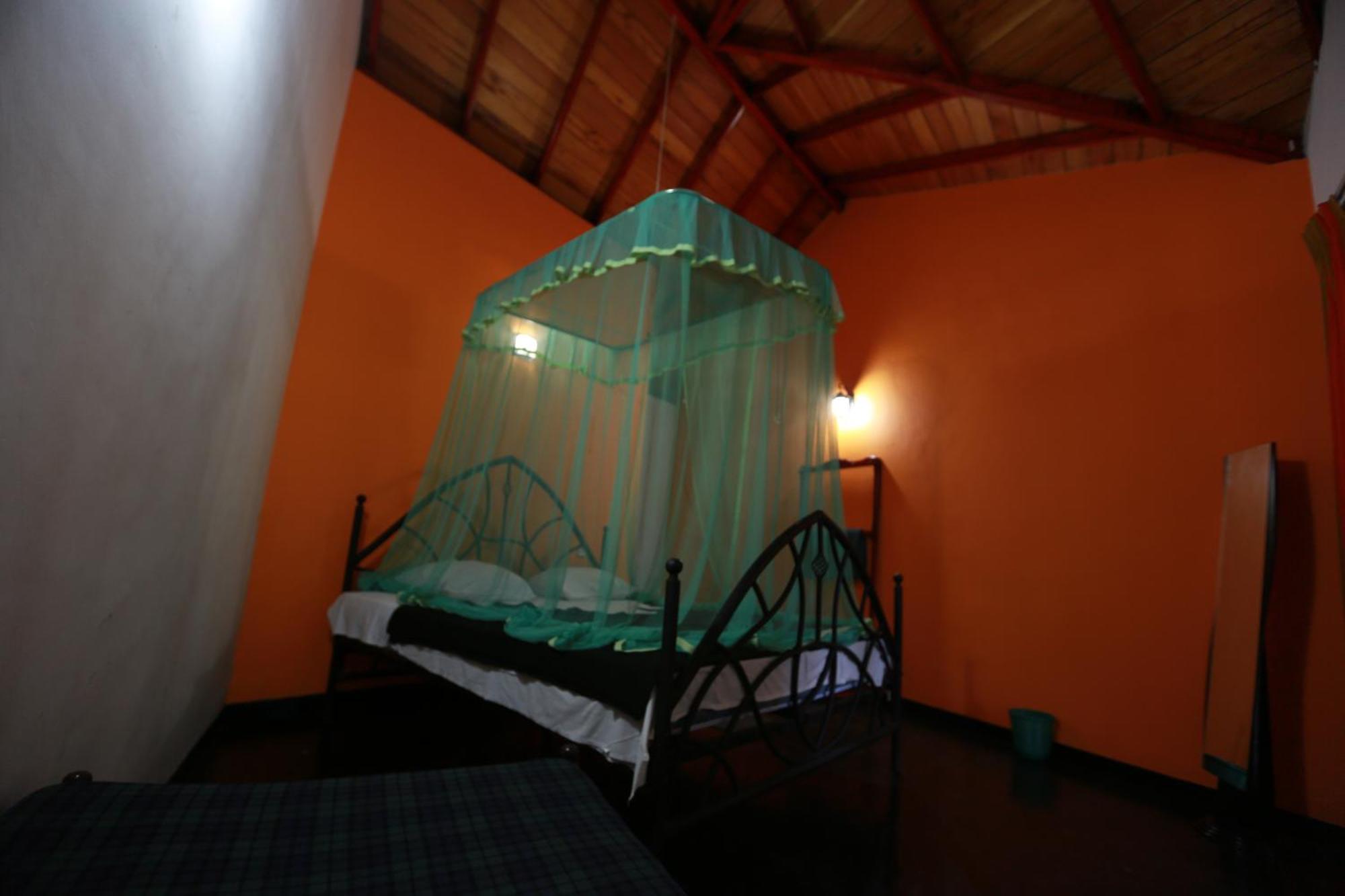 Tea Garden Holiday Inn Ella Phòng bức ảnh