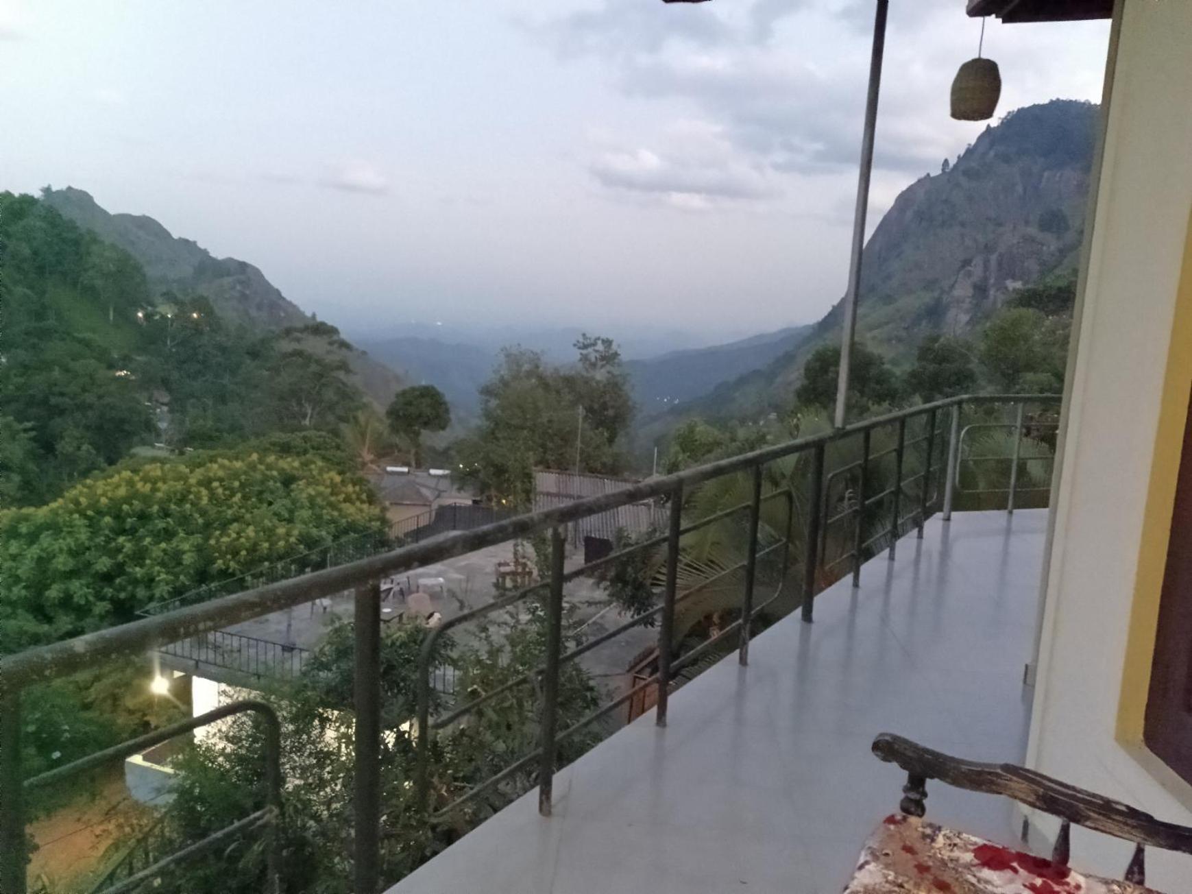 Tea Garden Holiday Inn Ella Ngoại thất bức ảnh