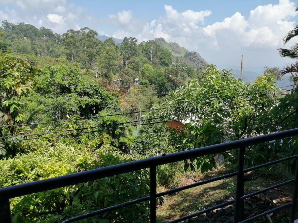 Tea Garden Holiday Inn Ella Ngoại thất bức ảnh